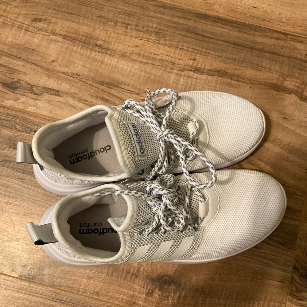 Adidas Cloudfoam